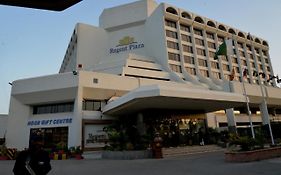 Regent Plaza Hotel & Convention Center